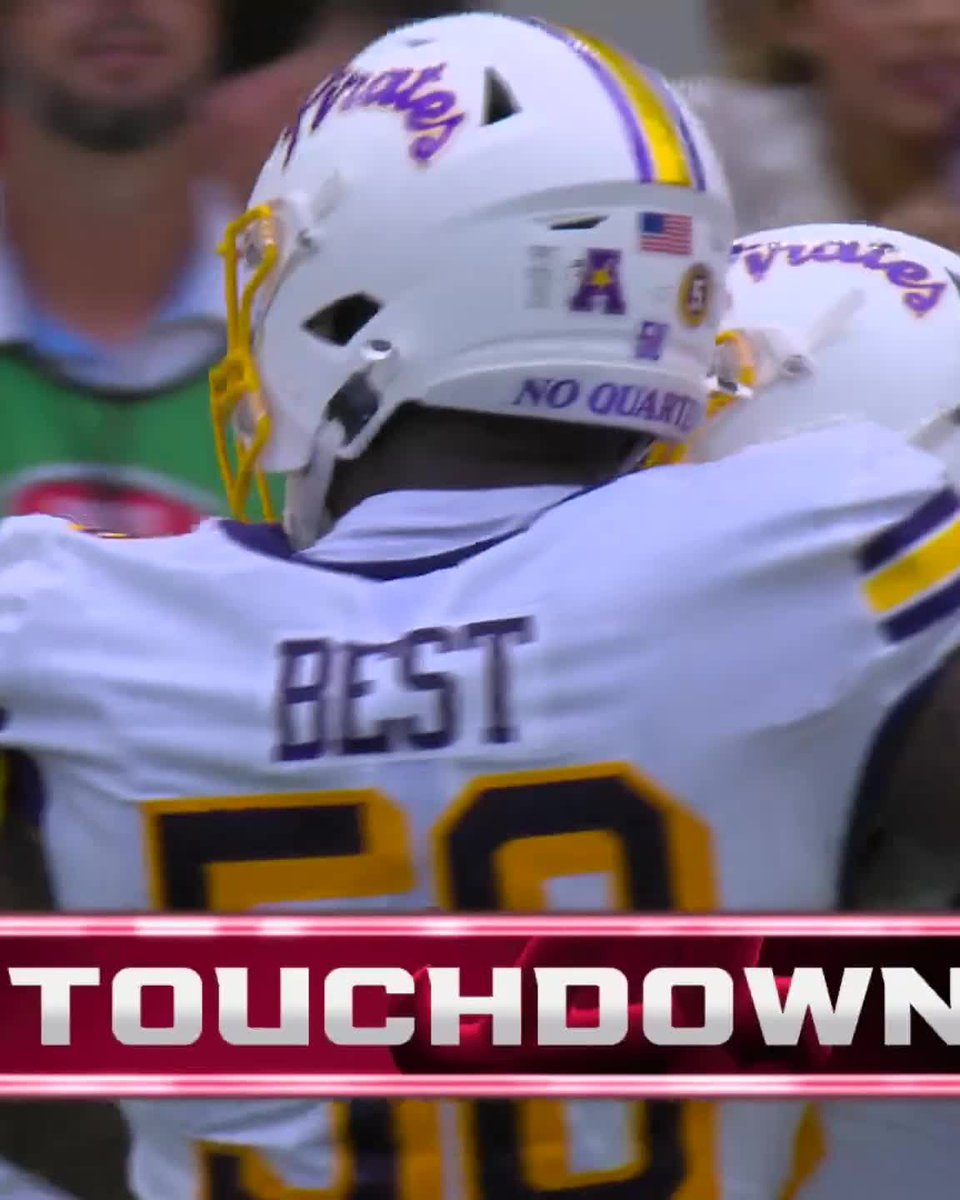 Bama defense comes up big with a pick-six 🔥