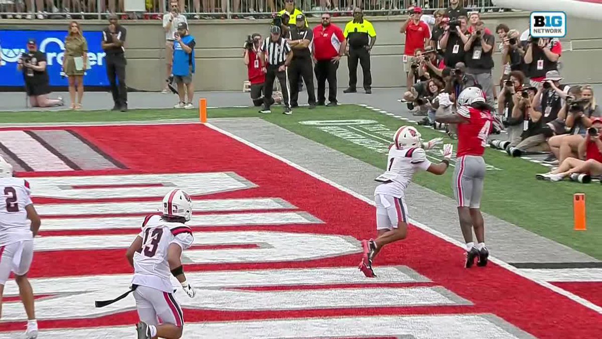 "Jeremiah gets two feet in for the NFL scouts." 😏 Ohio State Football star Jeremiah Smith hauls in his second TD of the first half. Watch on BTN