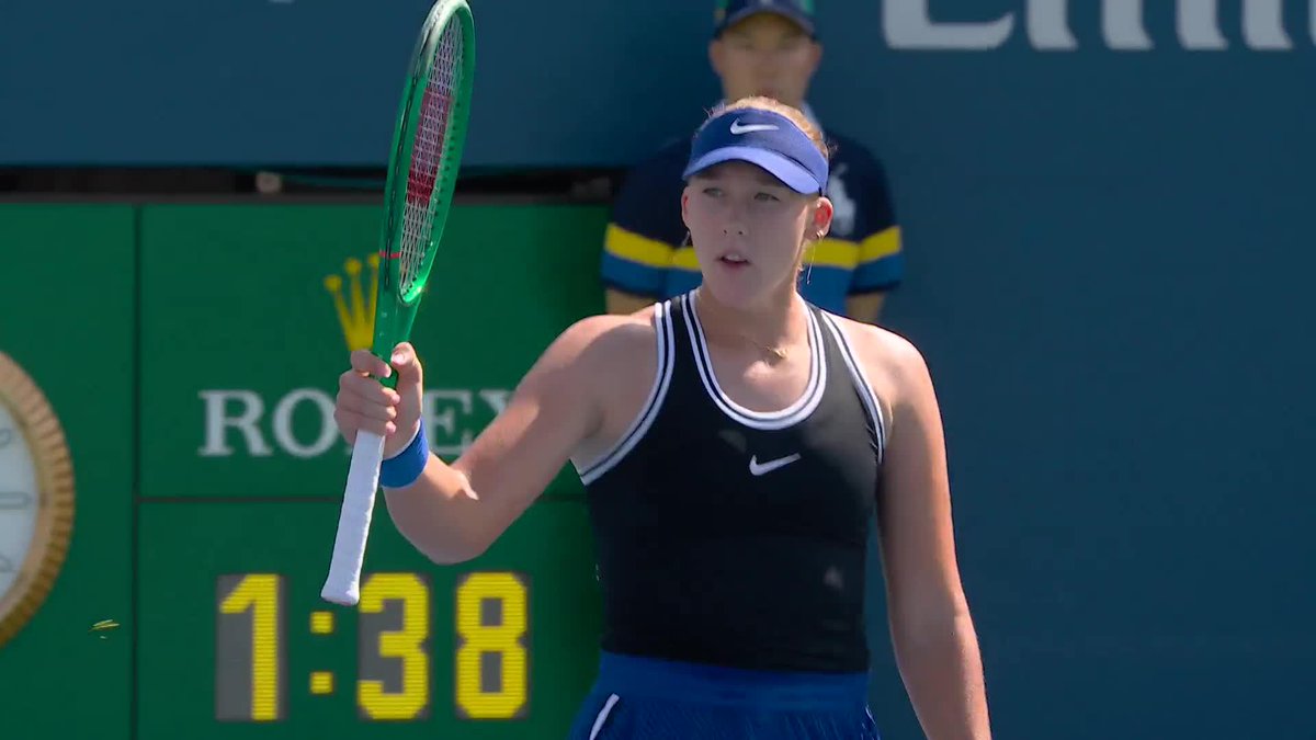 Spectacular finish ✨ Mirra saves one of her best shots for last, sealing a straight-sets win over Bartunkova.