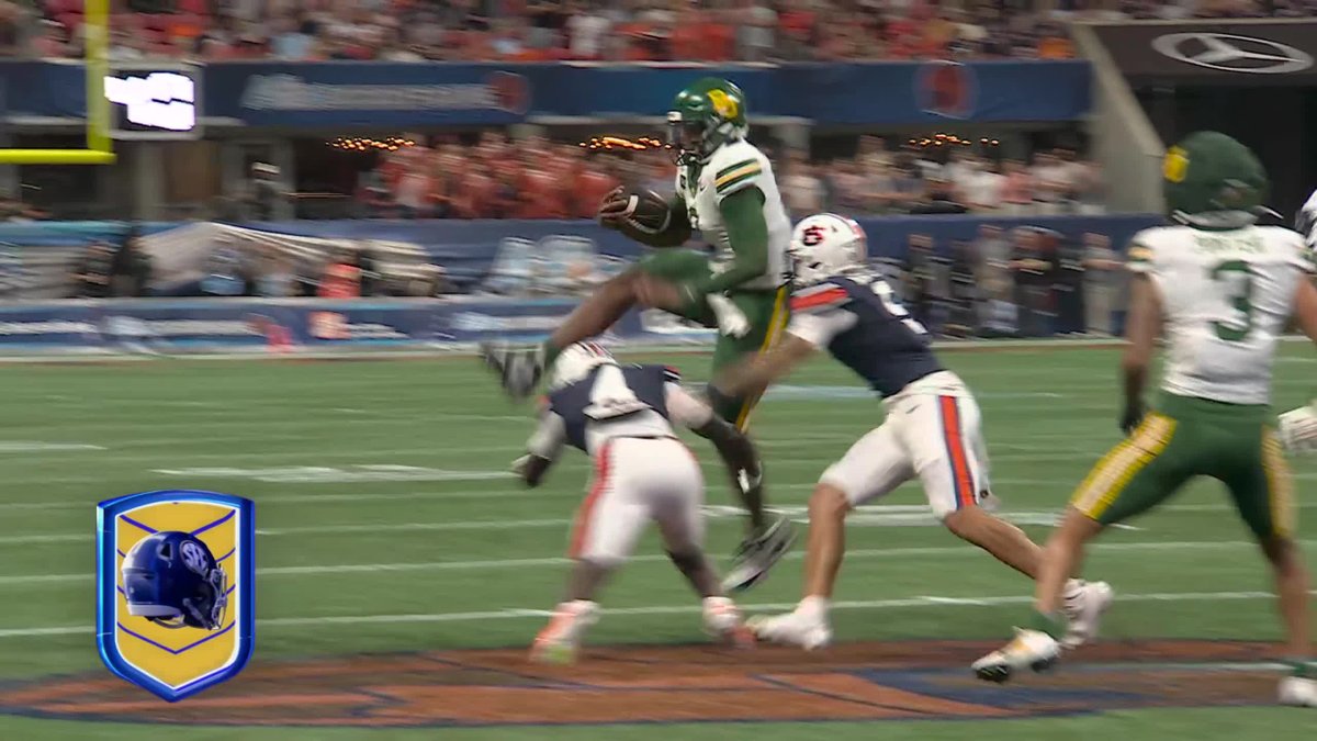 DJ Lagway tried to hurdle the defender but Auburn punched it out to force the fumble 😳
