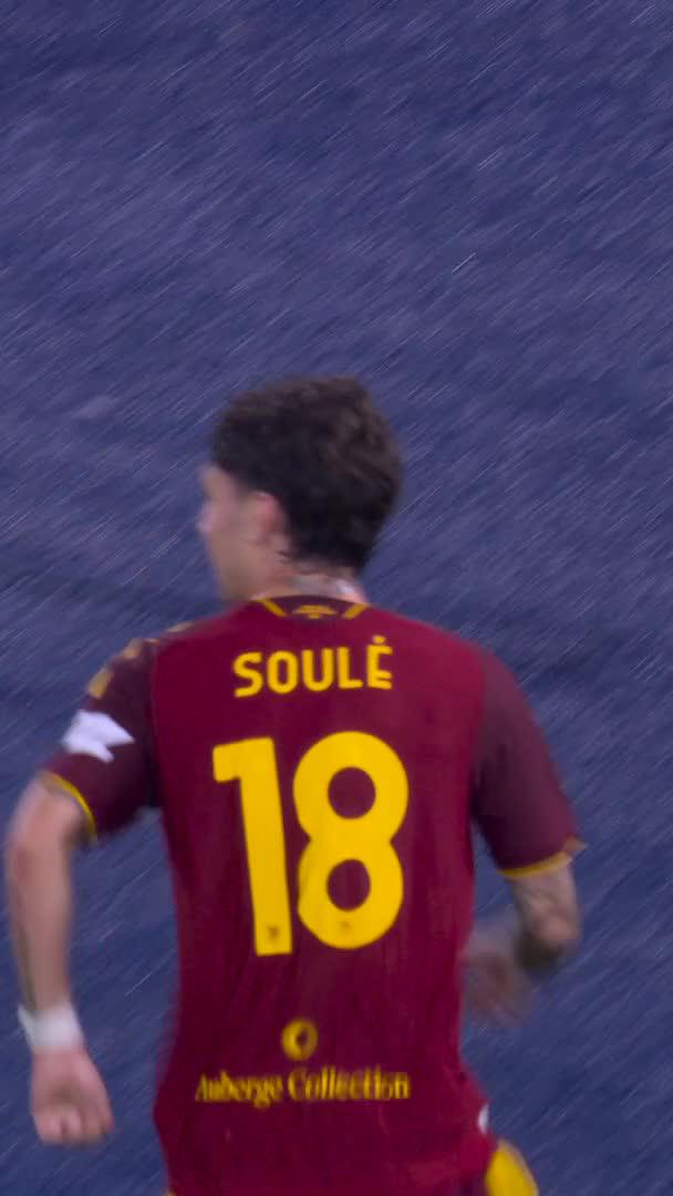 Soulé fa esplodere l’Olimpico 🤯 La ribalta la Roma 🔥 #RomaAtalanta #SerieAEnilive