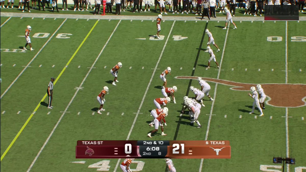 The Longhorns turning defense into offense! 59-yard fumble return for six 🤘
