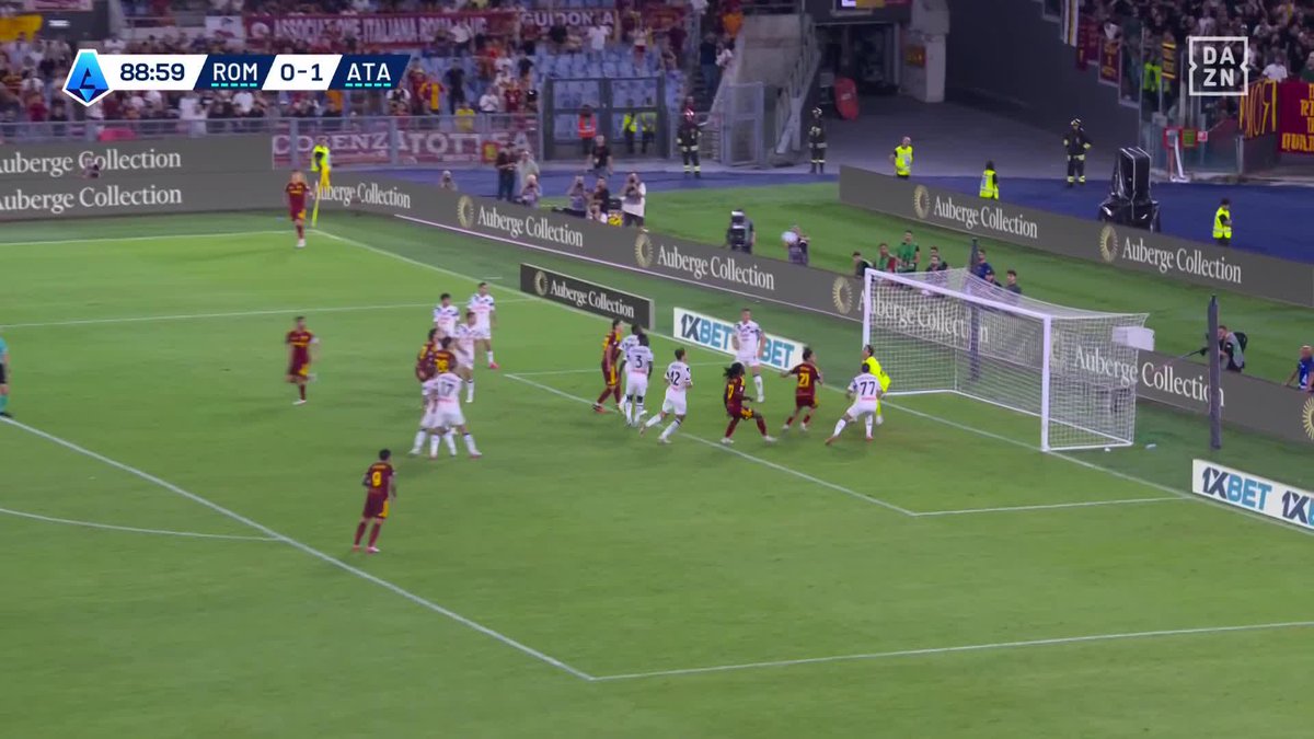 ¡VENI, VIDI, VICI! 🏛️🔥 ¡Lo remonta la Roma en tres minutos! 🤯 Min 89: 0-1 Min 92: 2-1 ¡Menuda locura! #SerieAenDAZN ⚽🇮🇹