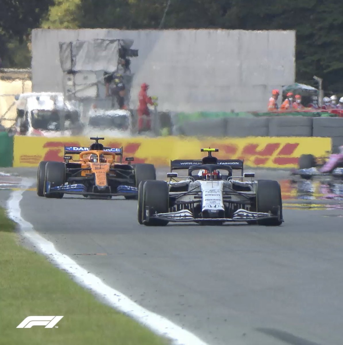 There’s something about Pierre Gasly and Monza. This is Gasly winning in Monza 2020...with French commentary making it 10x better 🔊🔥
