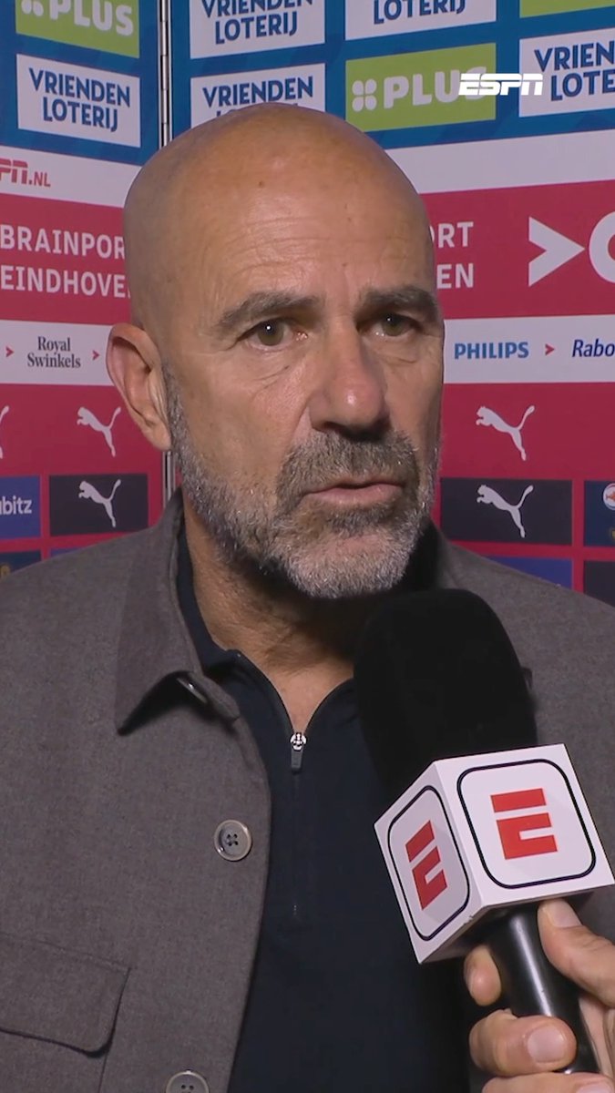 Peter Bosz over 'aangeslagen' Ruben van Bommel: "Dit was absoluut niet zijn bedoeling." 🔗
