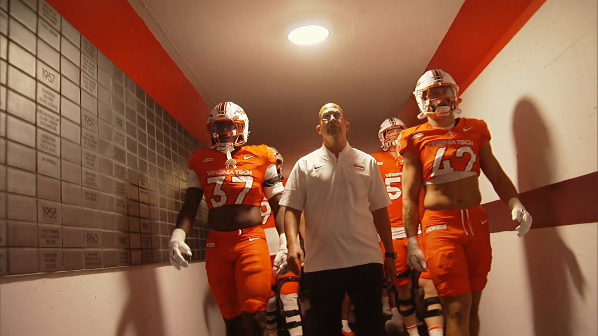THE FIRST ENTER SANDMAN OF THE JAMES FRANKLIN ERA 🔥 Virginia Tech Football