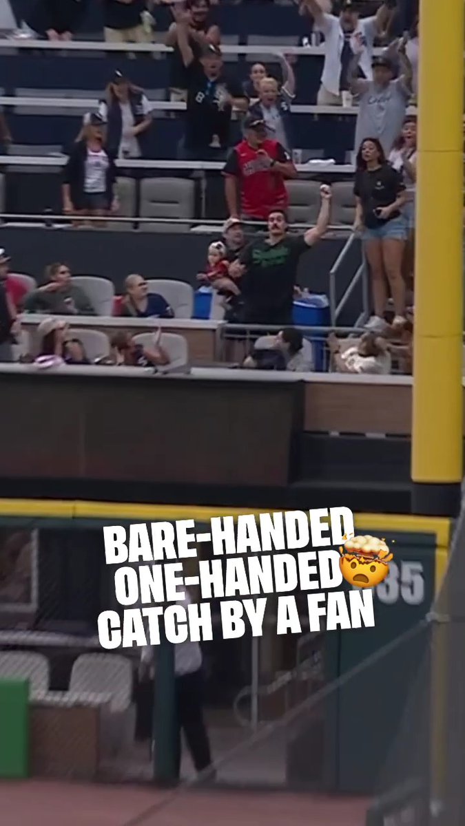 INSANE catch ‼️