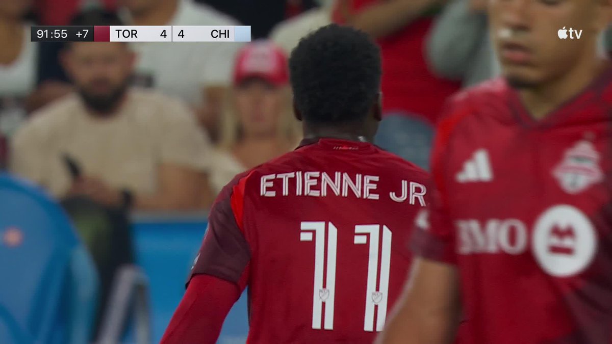 Derrick Etienne Jr. with an absolute PEACH! Top bins and this game is level...AGAIN.