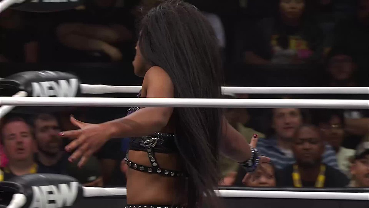 ROH Women’s World Champion Athena is ROH & All Elite! put on a CLINIC on Collision! Watch #AEWCollision on TNT &amp; HBO Max