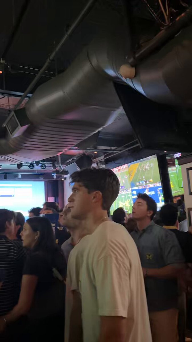 Absolute, utter madness at NYC’s biggest Michigan bar. This is wild.