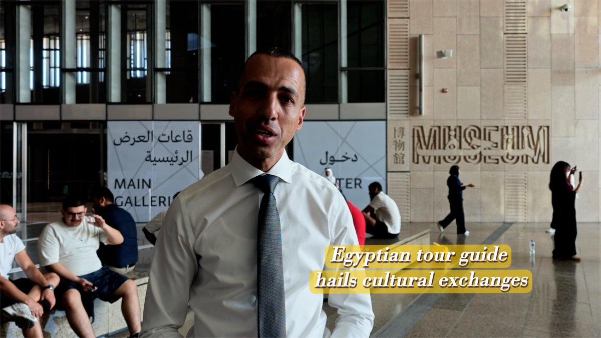 Egyptian tour guide Abbas Sayed introduced ancient Egyptian artifacts to Chinese President #XiJinping at the Grand Egyptian Museum on Wednesday. Sayed recalled President Xi's visit and expressed hope that the Grand Egyptian Museum can serve as a new bridge for cultural exchanges between China and Egypt. He also expressed hope the museum would help more Chinese visitors learn about ancient Egyptian civilization. #ChinaEgypt