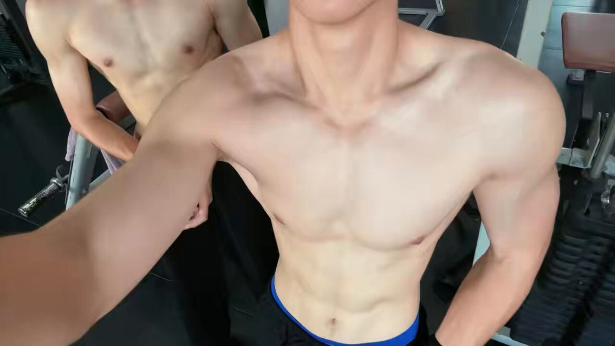 IG: tonpalmdekdee
