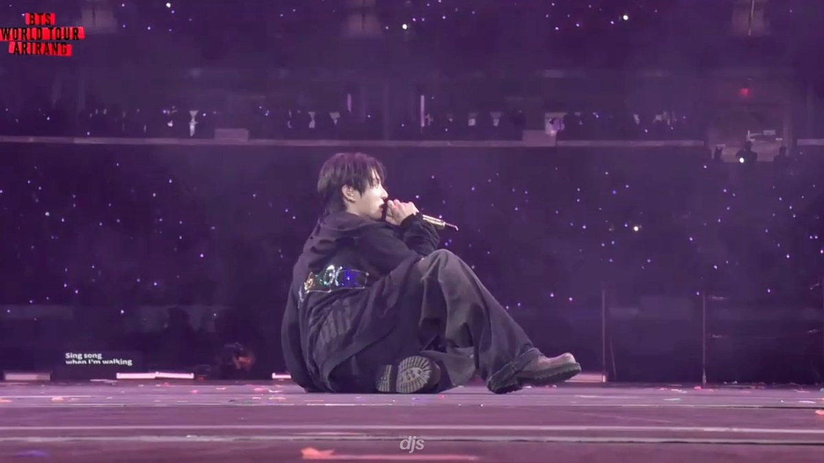 dynamite intro being goofy again😭