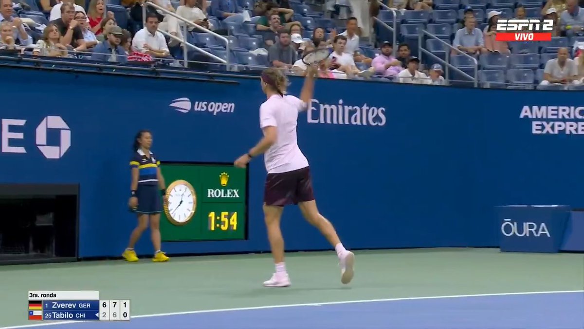Estás ganando dos sets a cero. ¿Con qué necesidad hace eso Alexander Zverev?