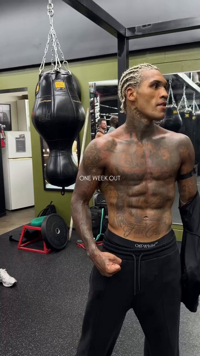 Conor Benn looking in peak condition with just one week left until he challenges Ryan Garcia for the WBC Welterweight title.
