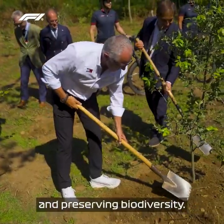 From restoring natural habitats damaged by severe storms in 2023 to encouraging fans to engage in environmental education 🌳 The Italian Grand Prix is helping future generations learn more about the importance of biodiversity and conservation 👍 #F1 #ItalianGP