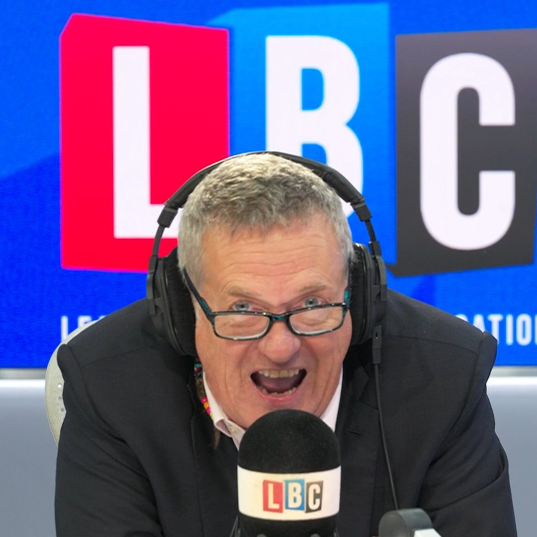 ‘Is it fair that British people can’t go on holiday because of these thugs shouting “stop the boats”?' Matthew Wright and caller Brian’s debate about the Dover protests gets heated.