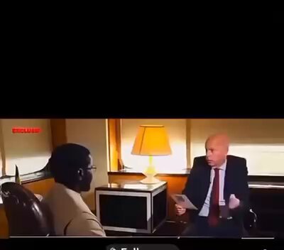 "C'est par le sort du hasard que je deviens Président " sacré Diomaye. Son conseiller en communication était où pour laisser passer cette bourde . Le hasard ! Ainsi le costume est trop grand pour lui .