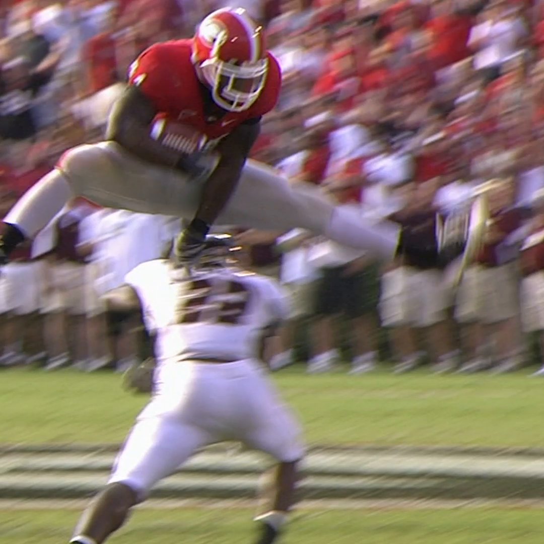 #OnThisDay in 2008, Knowshon Moreno did this 😳 (via SEC Network)