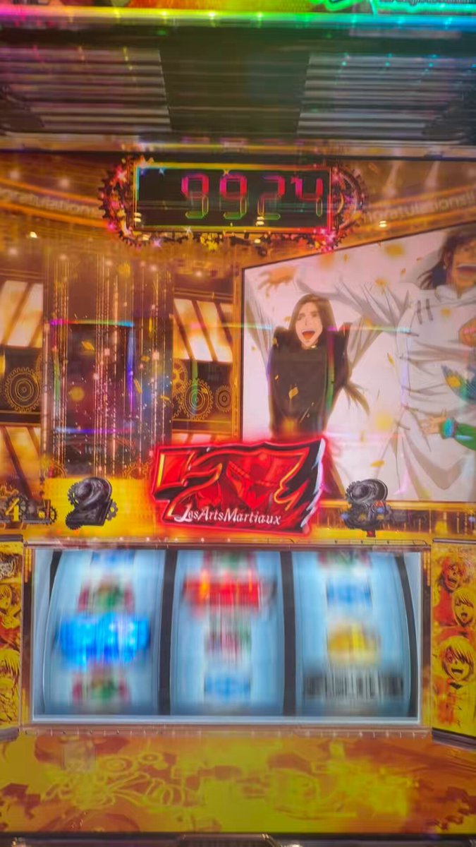投資114000円 流石に今日で打禁やと 何度も何度もガチ強打してレバーぶっ壊してやろうと本気で思った 生きました 応援してくれた方 ありがとう ドラマチックパッスロ 回収9994枚 疲れた