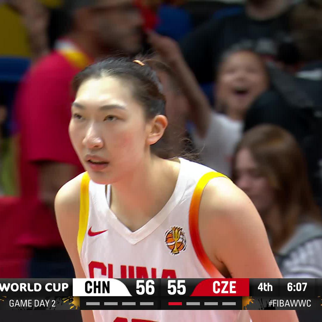 Han Xu cannot be stopped. China take the lead midway through 4Q! #FIBAWWC