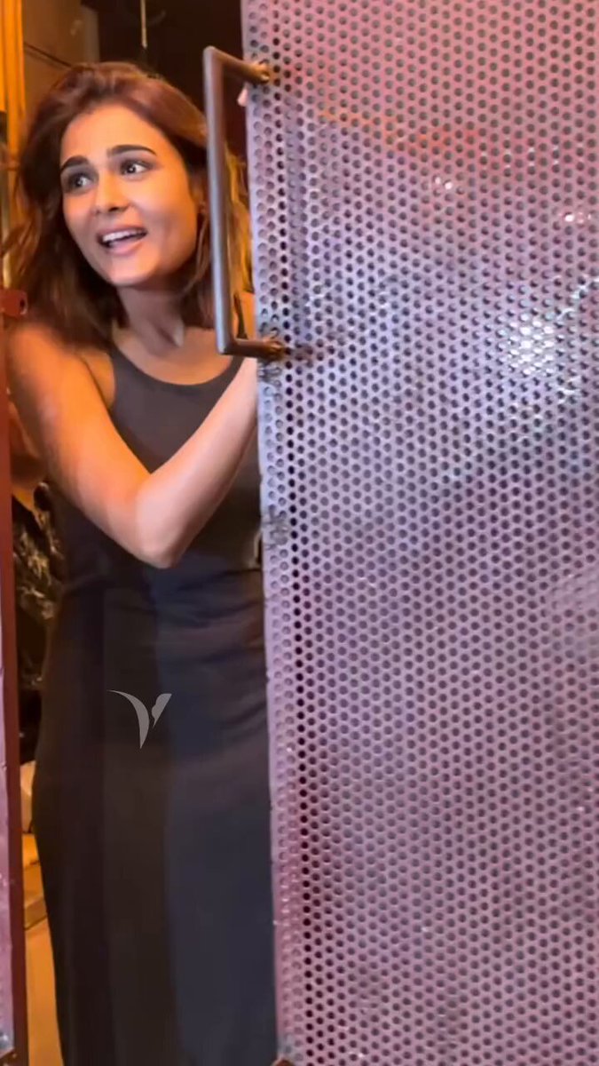 #shalinipandey spotted at bandra