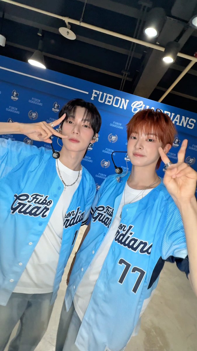Yes or Yes ⚾️ ✨ ✨ ✨ #FLAREU #플레어유