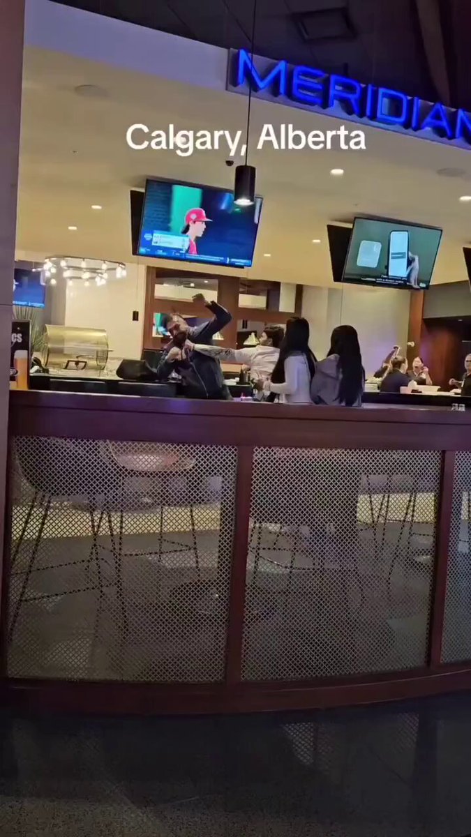 A fight broke out at a Calgary casino last night 🥊