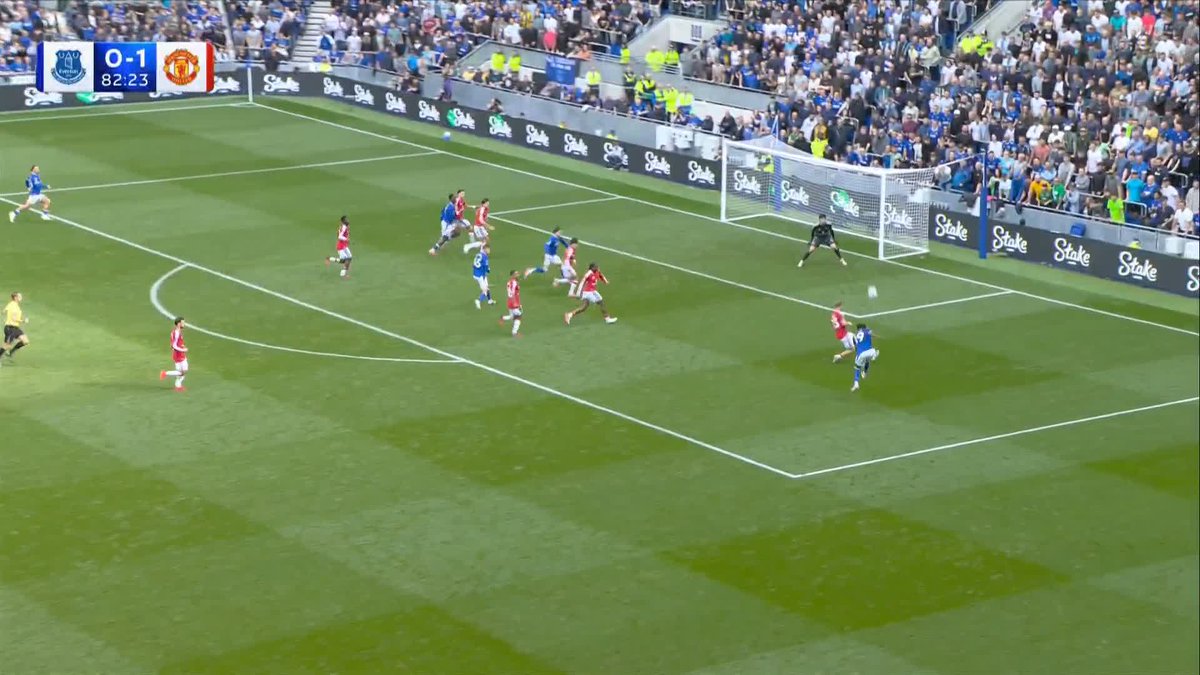 "That was unanswerable!" What a way for Tyrique George to open his account for Everton! 🔵