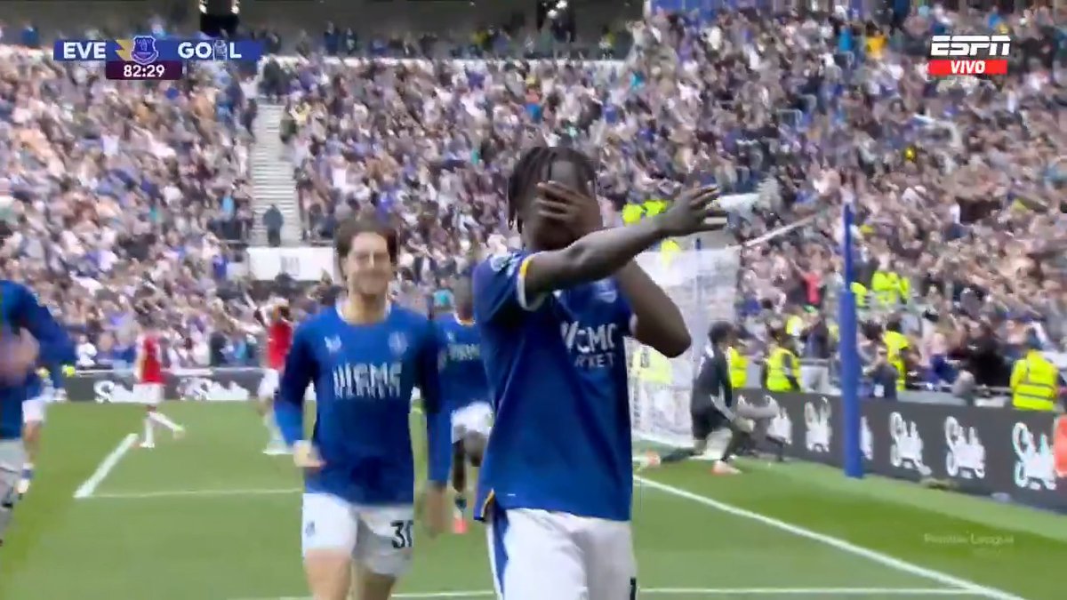 ‼️🏴󠁧󠁢󠁥󠁮󠁧󠁿 GOLAZO AL ÁNGULO DE GEORGE Y EVERTON SE LO EMPATA AL MANCHESTER UNITED.