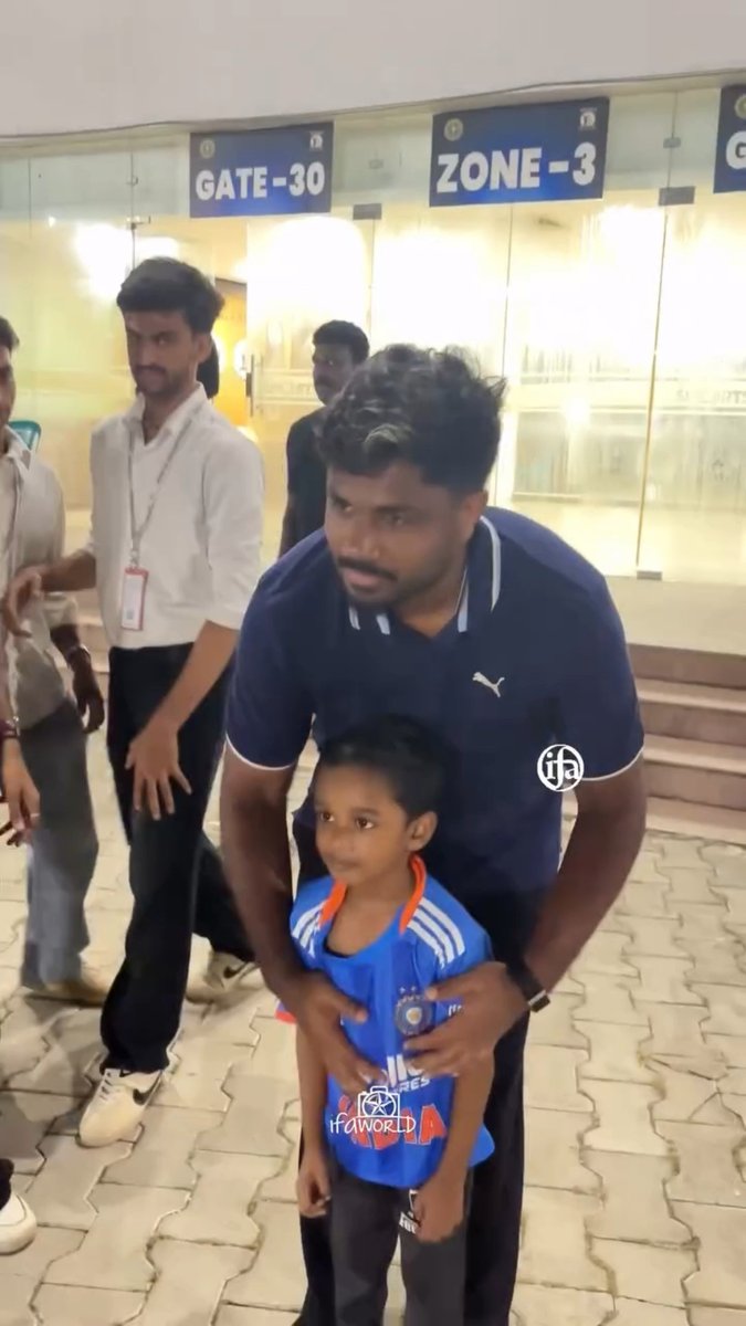 Kutties Fav Chettan! ✨💛 #WhistlePodu 📹 :