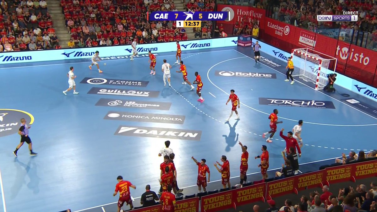 #DaikinStarLigue Quel but de Mathieu Cornette qui enrhume son adversaire ! 🔥 #HandExtra