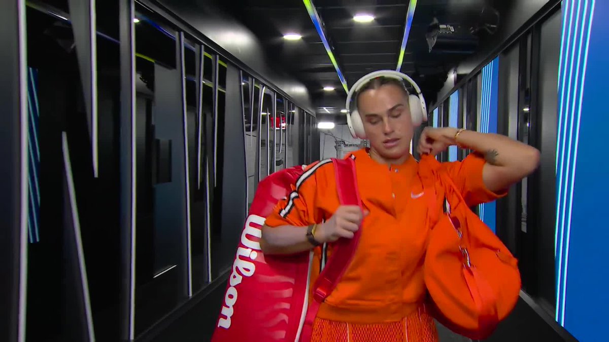 Starting us off on Super Sunday… Two-time defending champion Aryna Sabalenka and American Taylor Townsend face off for a place in the quarterfinals!