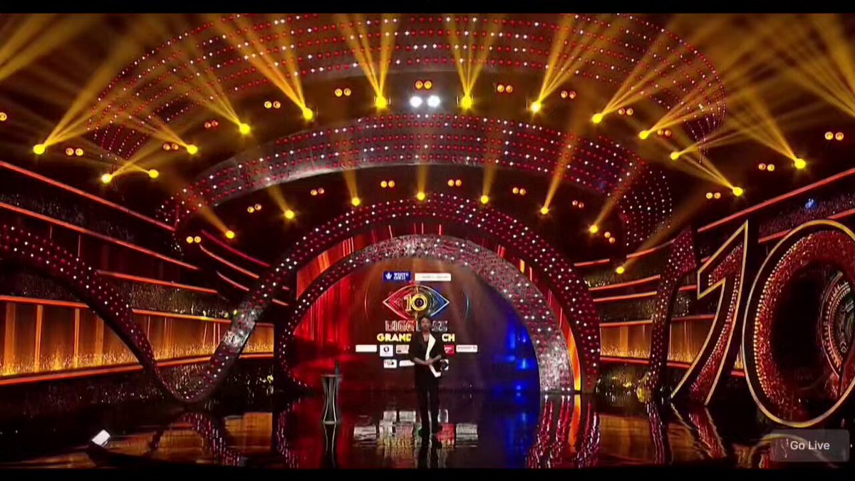 Naresh ki support cheddam emi antaru? #BiggBossTelugu10