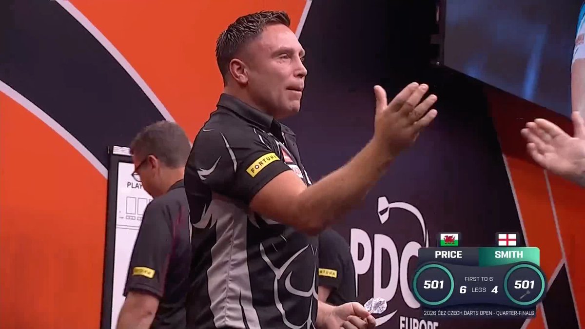 PRICE PREVAILS! In a match of exemplary finishing, Gerwyn Price defeats Ross Smith 6-4 to reach the semi-finals in Prague 🧊 📺 #ET12
