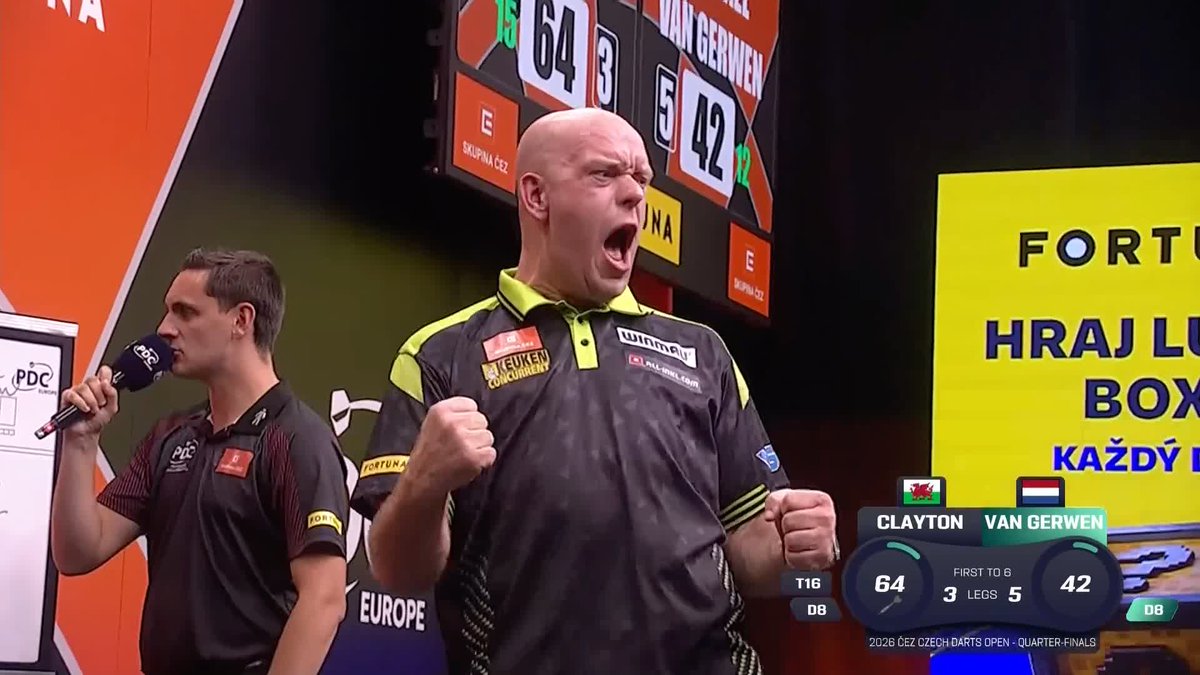 VAN GERWEN DOWNS CLAYTON! Michael van Gerwen wins four of the last five legs to defeat Jonny Clayton 6-3, reaching the last four in Prague! Look at that celebration 😤 📺 #ET12