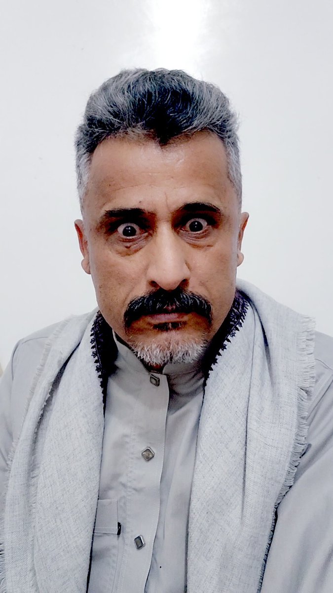 ابشركم ان ابناء الجنوب الاحرار تركو جبهات المحتل السعودي وعادو إلى بيوتهم 🇾🇪✌️