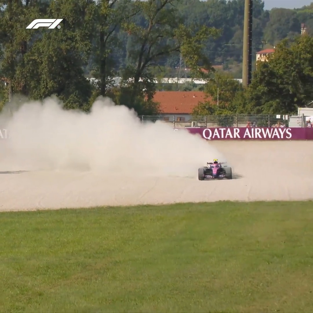 Franco Colapinto had a roller-coaster restart 😮