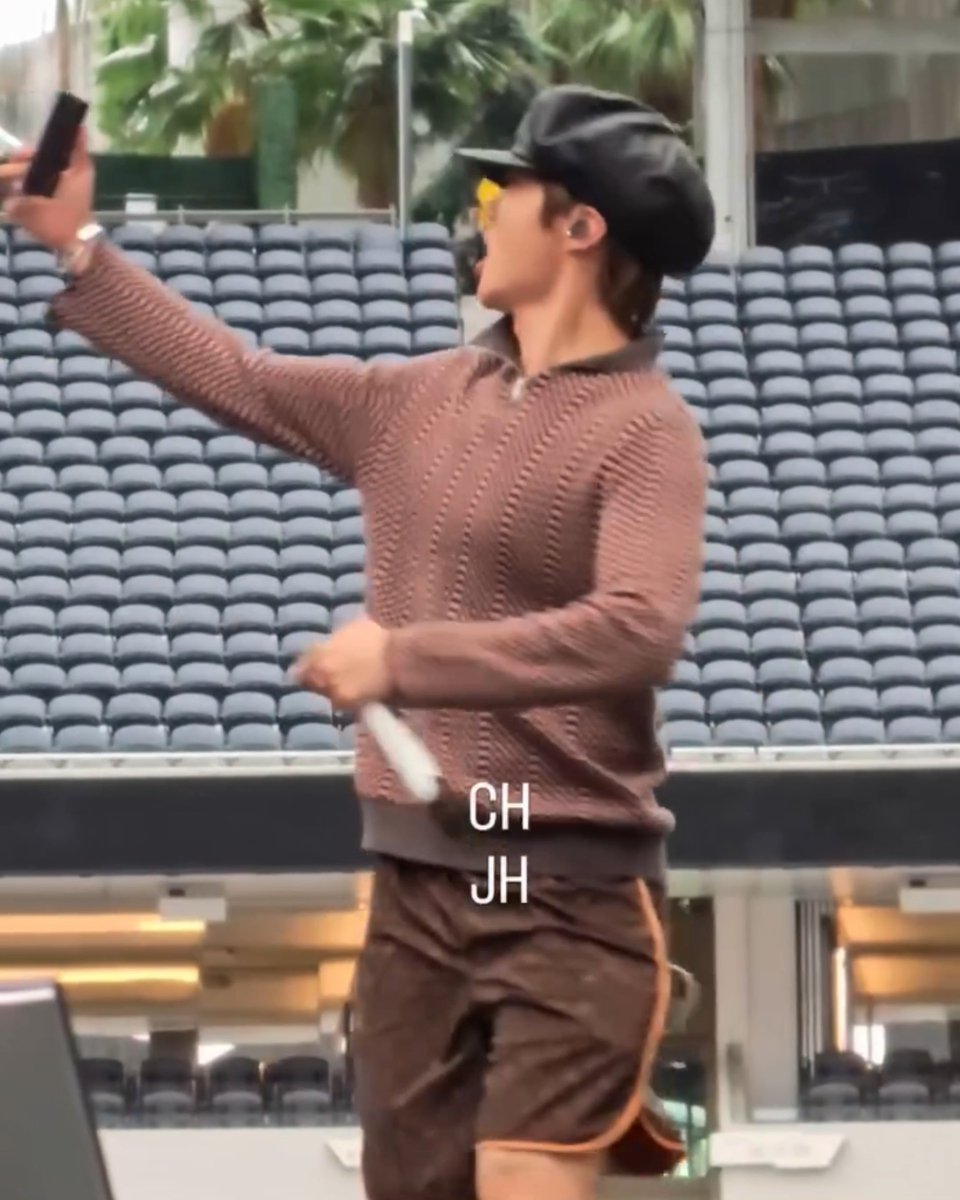 spinning his camera around and getting himself dizzy lmao oh hobi