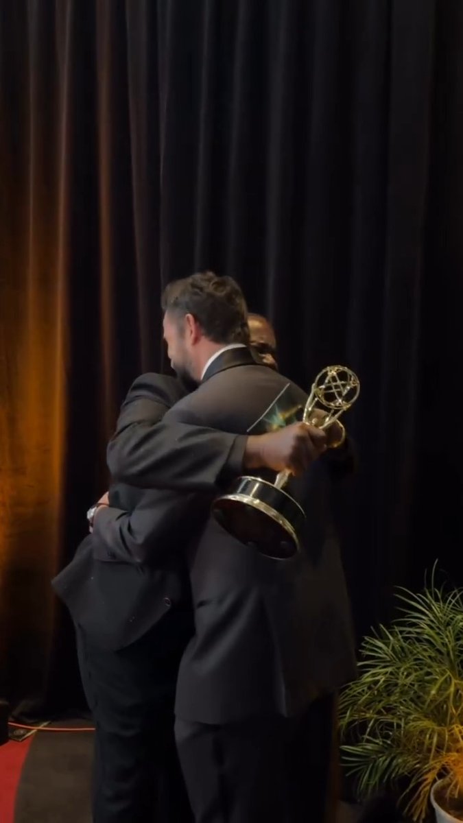 Ernest Harden Jr. celebrates his first Emmy win with his Pitt co-star, Noah Wyle 🏆