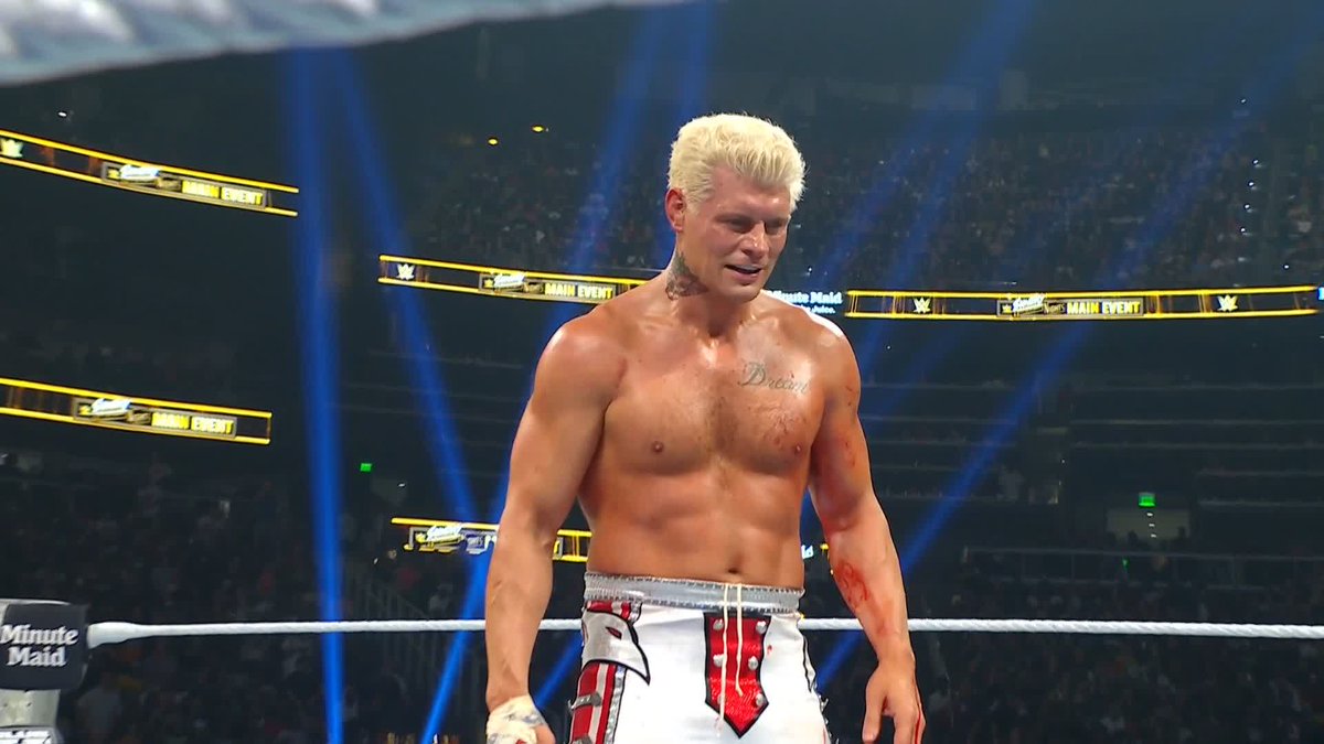 Cody Rhodes went for the punt, and Randy Orton is BEGGING for mercy!! 😲