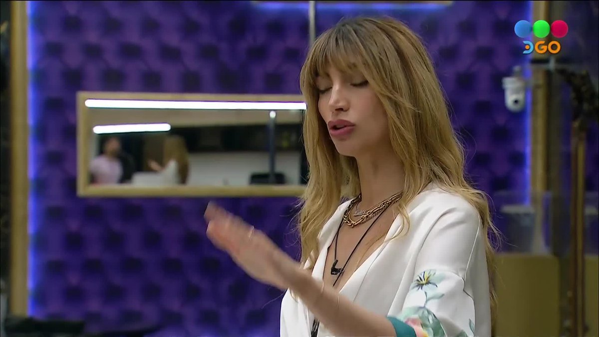 Sol y Cola no logran ponerse de acuerdo... 👀 👉Contratá DGO: y no te pierdas un minuto de lo que pasa en #GranHermano #GeneraciónDorada 📺🌟 #GHxDGO