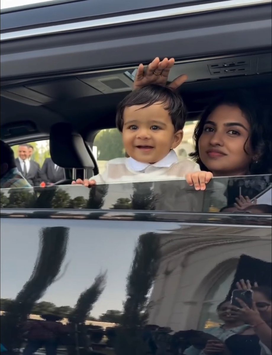#MamithaBaiju Taking Care of Suriya #VishwanathandSons Kid and last Clip is Hilarious