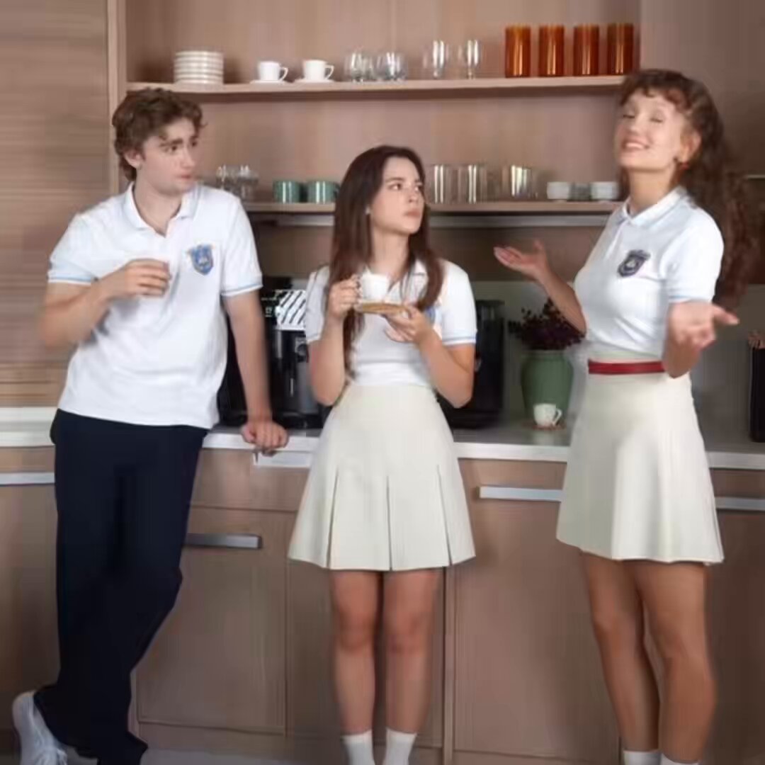 teodeni onlar yazmalıydı