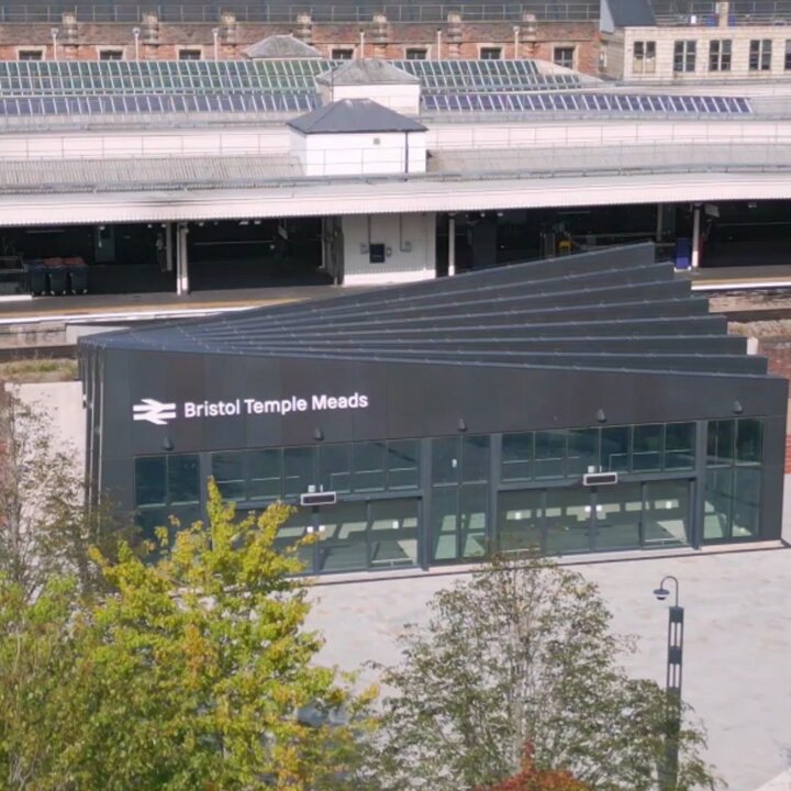 ⏳️ 4pm today the new Bristol Temple Quarter Eastern Entrance opens at Bristol Temple Meads 🎉 🎓 It opens onto the new University of Bristol Enterprise Campus linking the station to east Bristol ℹ️ By 2030, 2.5m people a year will use the entrance West of England Mayoral Combined Authority