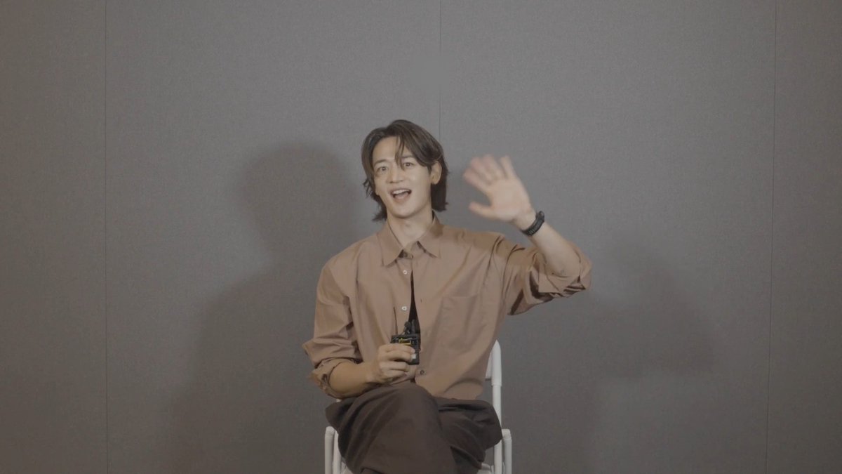 #MINHO The 2nd Mini Album『Make it hot』配信開始❤️🔥 タイトル曲「Make it hot」は、EDMサウンドが加わったポップダンスジャンルの楽曲🎵 AWAに届いた豪華なコメントと一緒に、全曲お楽しみください😌💎 SHINetter シャイニッター #SHINee #민호 #MINHO_Makeithot ▶︎