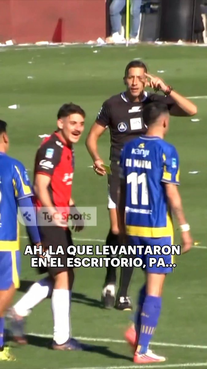 "LA QUE LEVANTARON EN EL ESCRITORIO..." El cruce de Matías Cóccaro con Ángel Di María en el clásico rosarino. 🎙️ @pasoapaso