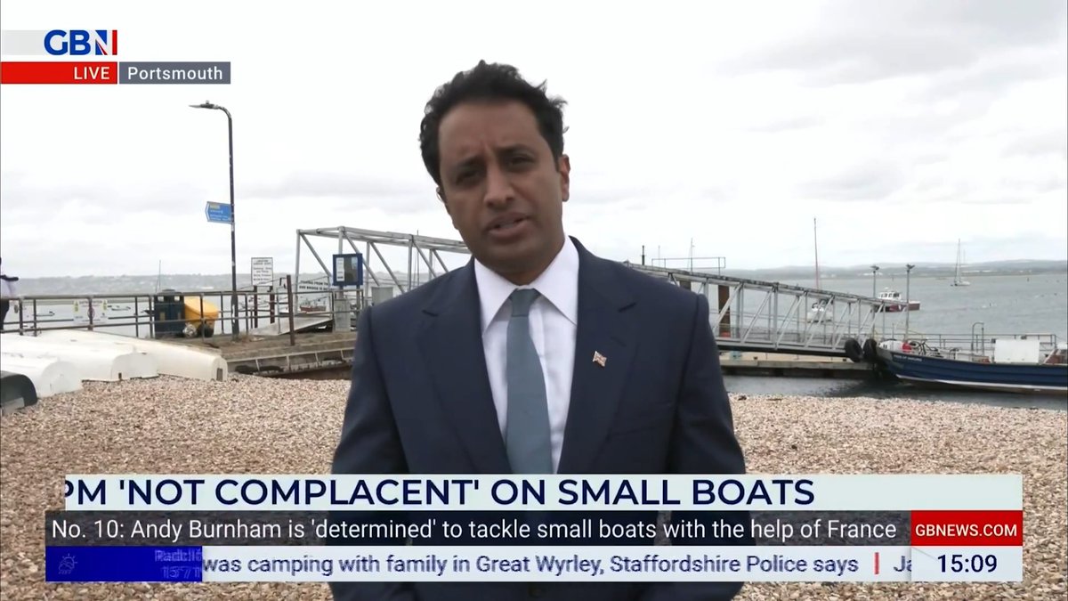 “This is the British state forcibly aiding and abetting the invasion of our country.” Zia Yusuf is LIVE on the ground in Portsmouth. 👇