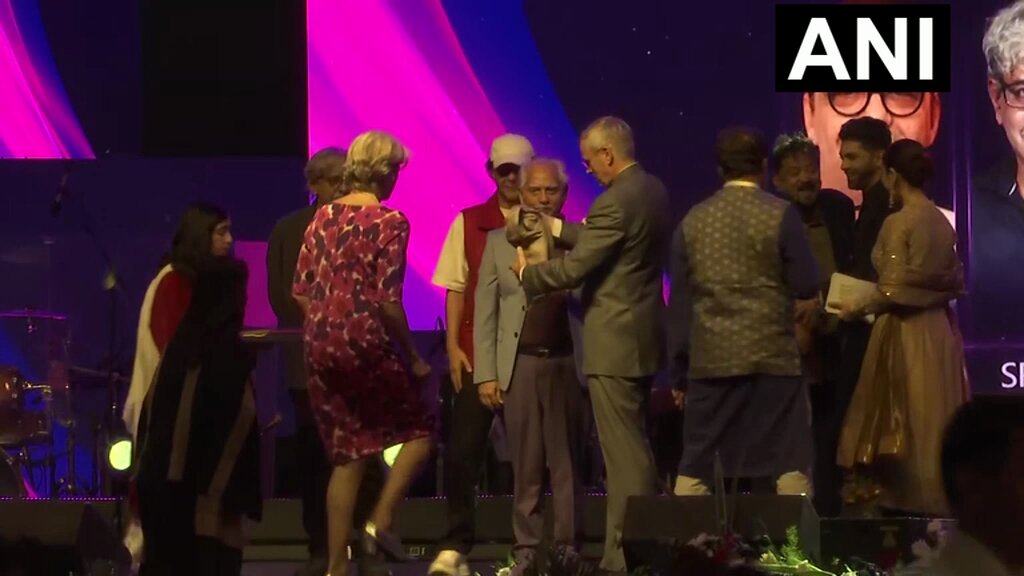 #WATCH | Srinagar, Jammu &amp; Kashmir: Chief Minister Omar Abdullah felicitated filmmakers during the inauguration of the International Film Festival.