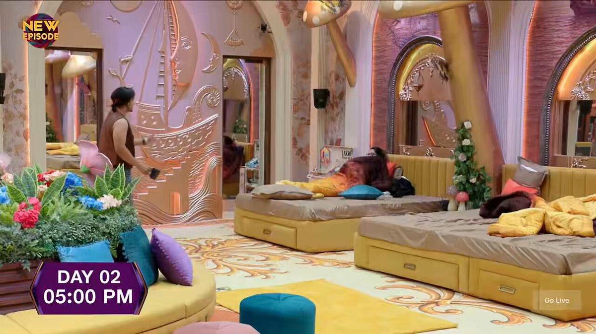 Amarpali needs to hesitate 😭! “Free wala concert hoga to krnabut agar paisa wala hua toh log marenge… ye mat karna, Rockstar baby!” 😭😭 #Biggboss20